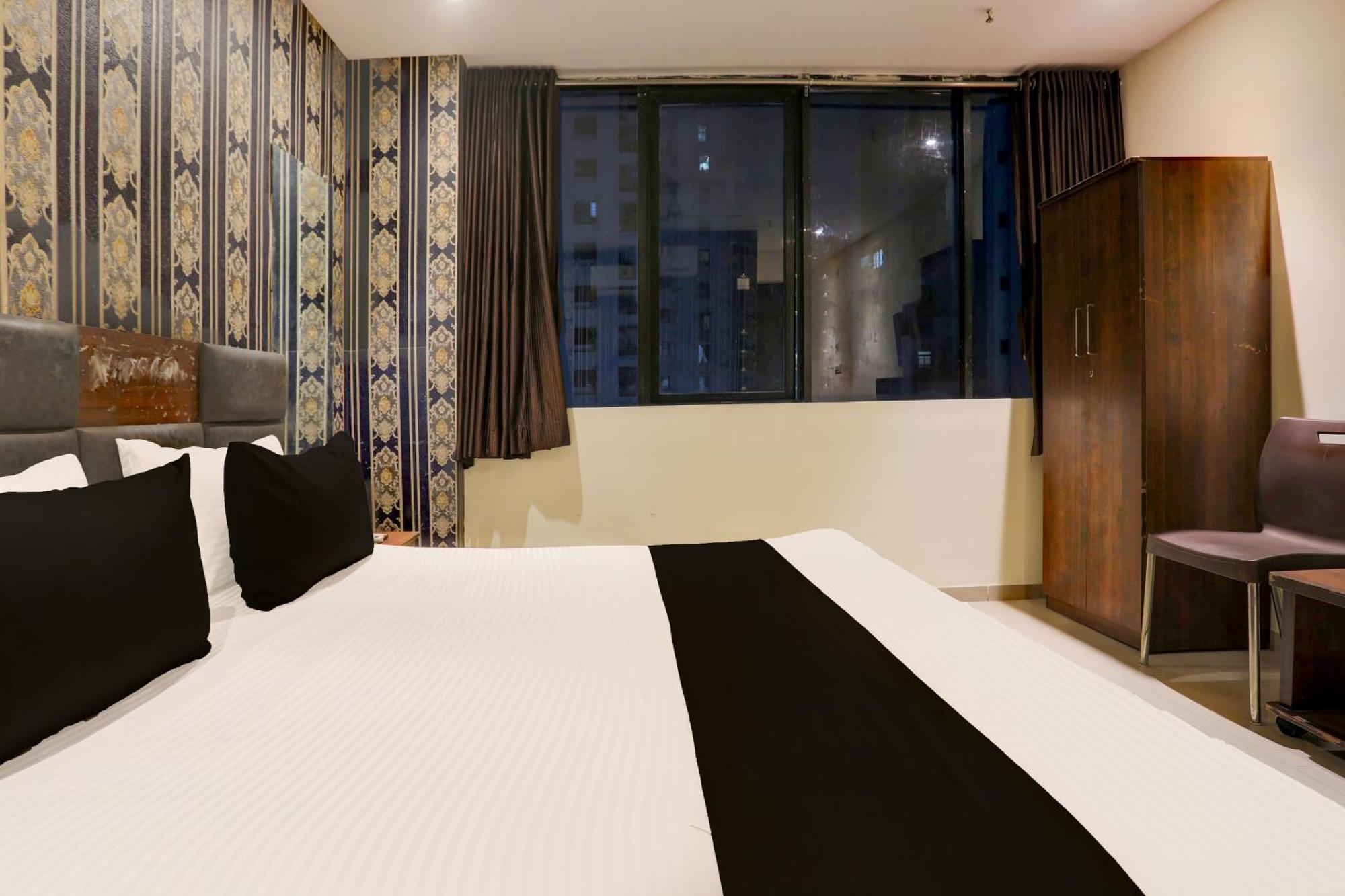 OYO Flagship 74901 Hotel Kumkum Palace Bhatha Exterior foto